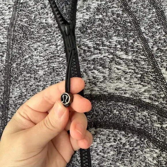 Lululemon Define Jacket - Picture 5 of 8
